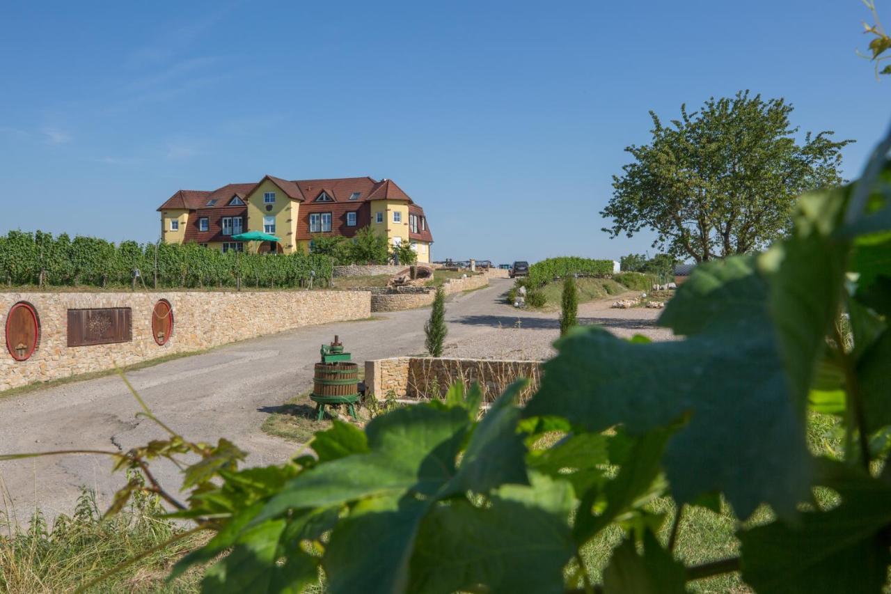 הייטרזהיים Ferienwohnung Castellberg מראה חיצוני תמונה