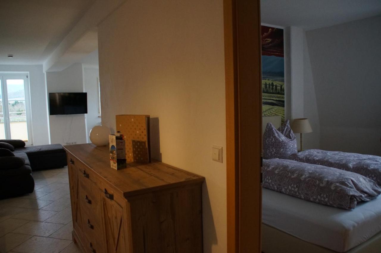 הייטרזהיים Ferienwohnung Castellberg מראה חיצוני תמונה
